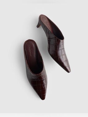 Madewell The Emilie Heeled Mule NY387 chocolate raisin croc stamped leather 12
